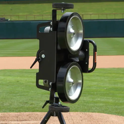 Bulldog Elite 2-Wheel Pitching Machine